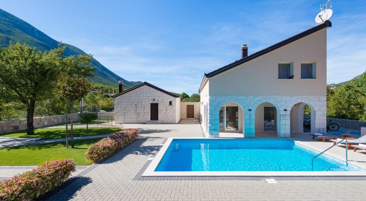 Villa Salvia Zagvozd ภายนอก รูปภาพ