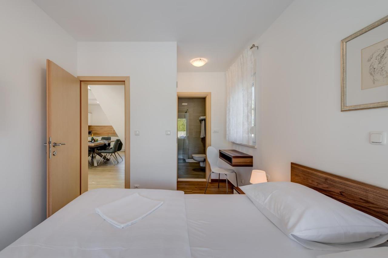 Villa Salvia Zagvozd ภายนอก รูปภาพ