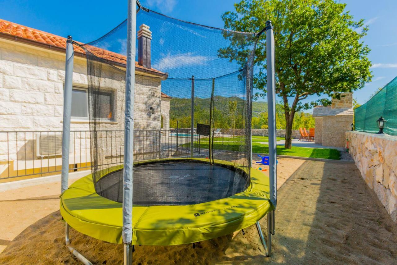 Villa Salvia Zagvozd ภายนอก รูปภาพ